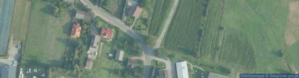 Zdjęcie satelitarne Kapliczka, Figura Świętych, Krzyż