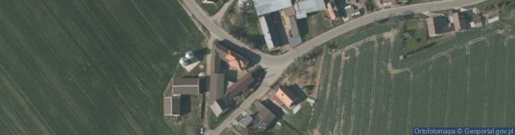 Zdjęcie satelitarne Kapliczka, Figura Świętych, Krzyż