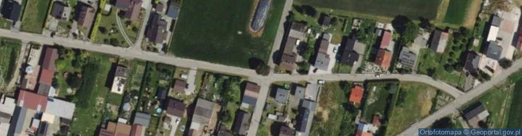 Zdjęcie satelitarne Kapliczka, Figura Świętych, Krzyż