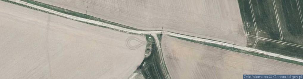 Zdjęcie satelitarne Kapliczka, Figura Świętych, Krzyż