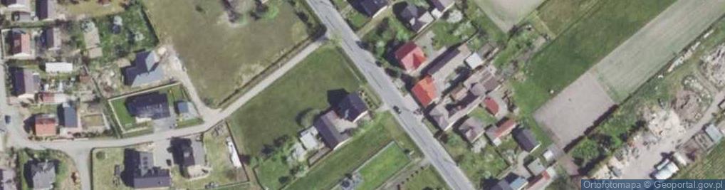 Zdjęcie satelitarne Kapliczka, Figura Świętych, Krzyż