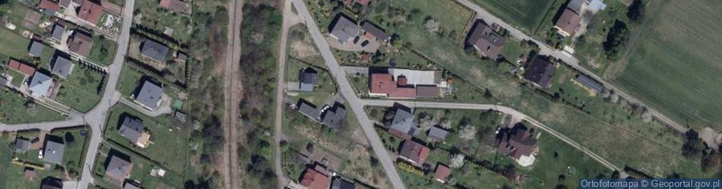 Zdjęcie satelitarne Kapliczka, Figura Świętych, Krzyż