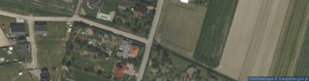 Zdjęcie satelitarne Kapliczka, Figura Świętych, Krzyż
