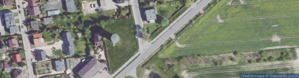 Zdjęcie satelitarne Kapliczka, Figura Świętych, Krzyż