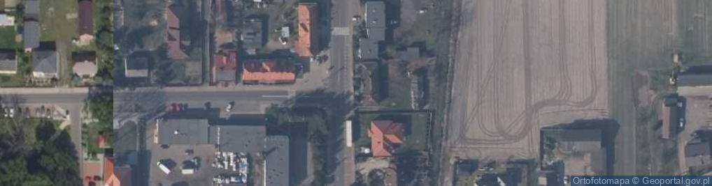 Zdjęcie satelitarne Kapliczka, Figura Świętych, Krzyż