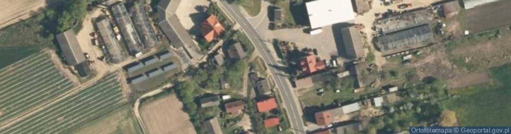Zdjęcie satelitarne Kapliczka, Figura Świętych, Krzyż