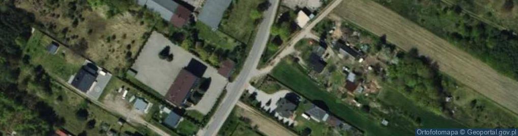 Zdjęcie satelitarne Kapliczka, Figura Świętych, Krzyż