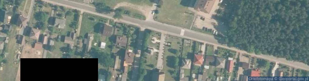 Zdjęcie satelitarne Kapliczka, Figura Świętych, Krzyż