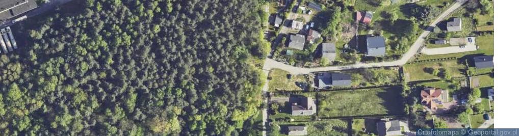 Zdjęcie satelitarne Kapliczka, Figura Świętych, Krzyż