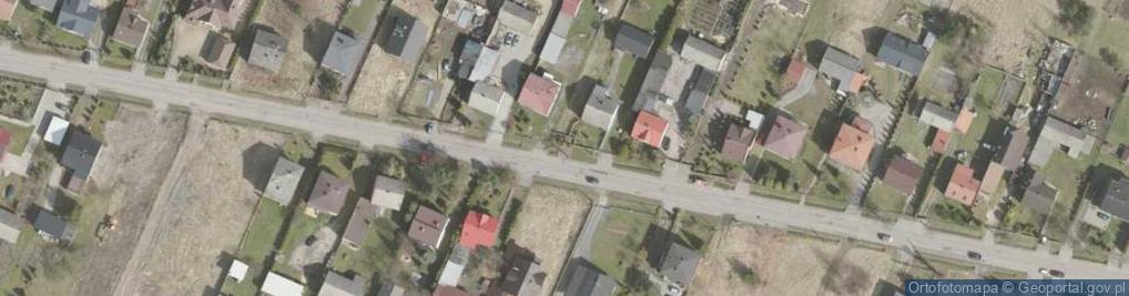 Zdjęcie satelitarne Kapliczka, Figura Świętych, Krzyż