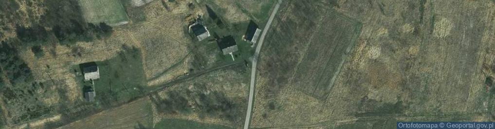 Zdjęcie satelitarne Kapliczka, Figura Świętych, Krzyż