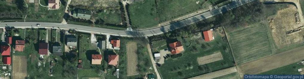 Zdjęcie satelitarne Kapliczka, Figura Świętych, Krzyż