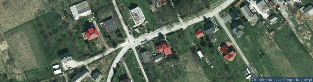 Zdjęcie satelitarne Kapliczka, Figura Świętych, Krzyż
