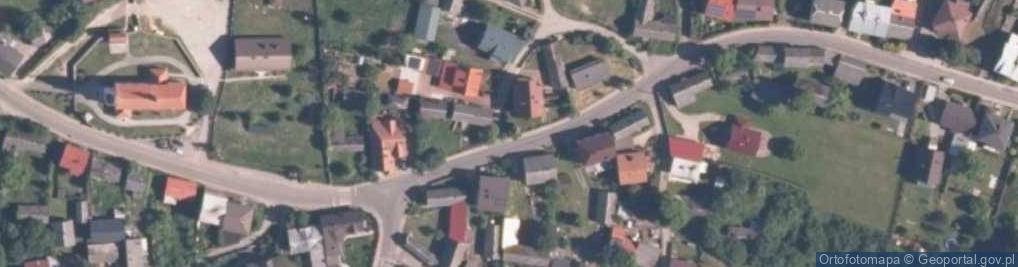 Zdjęcie satelitarne Kapliczka, Figura Świętych, Krzyż