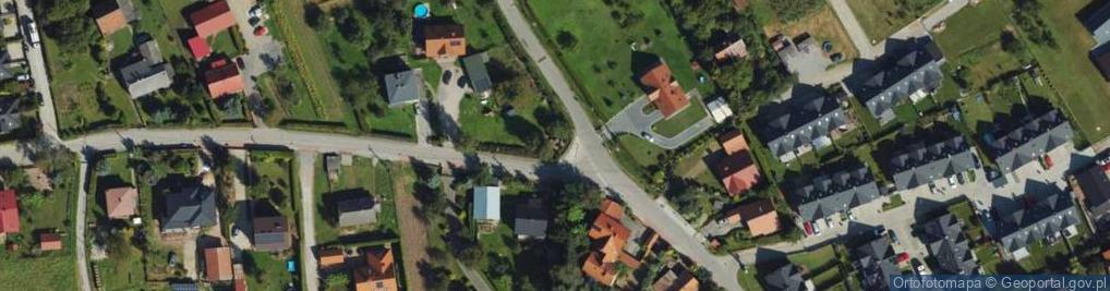 Zdjęcie satelitarne Kapliczka, Figura Świętych, Krzyż