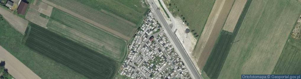 Zdjęcie satelitarne Kapliczka, Figura Świętych, Krzyż