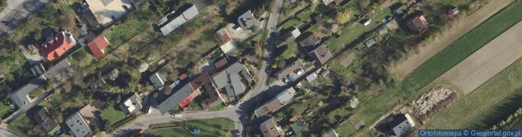 Zdjęcie satelitarne Kapliczka, Figura Świętych, Krzyż