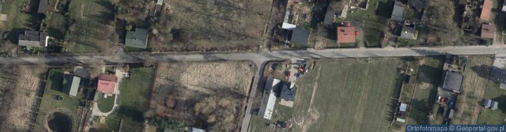 Zdjęcie satelitarne Kapliczka, Figura Świętych, Krzyż