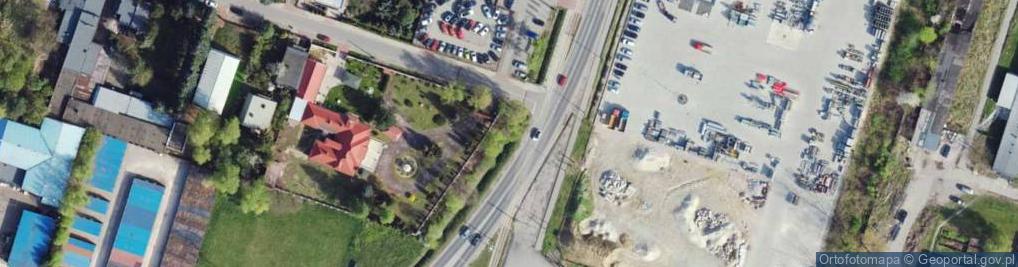 Zdjęcie satelitarne Kapliczka, Figura Świętych, Krzyż