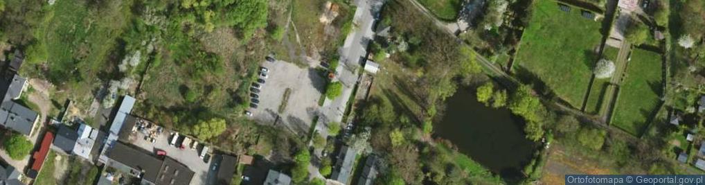 Zdjęcie satelitarne Kapliczka, Figura Świętych, Krzyż