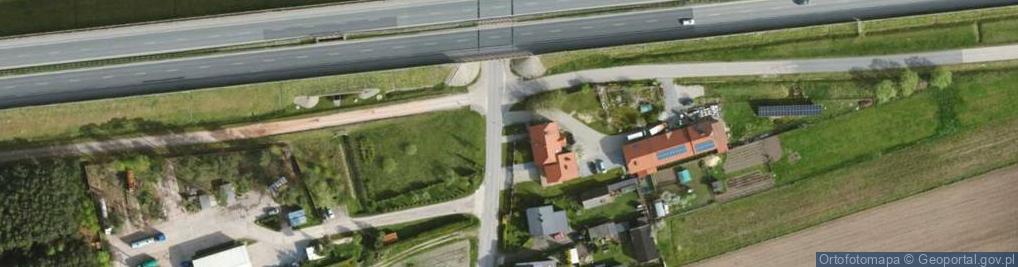 Zdjęcie satelitarne Kapliczka, Figura Świętych, Krzyż