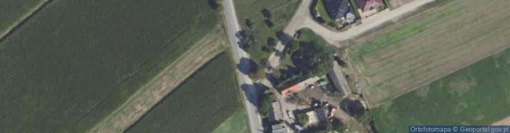 Zdjęcie satelitarne Kapliczka, Figura Świętych, Krzyż