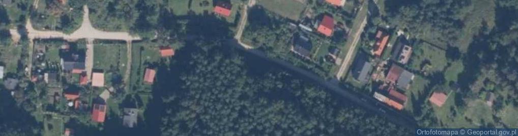 Zdjęcie satelitarne Kapliczka, Figura Świętych, Krzyż