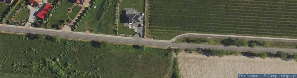 Zdjęcie satelitarne Kapliczka, Figura Świętych, Krzyż