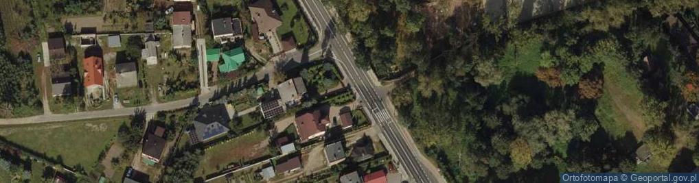 Zdjęcie satelitarne Kapliczka, Figura Świętych, Krzyż