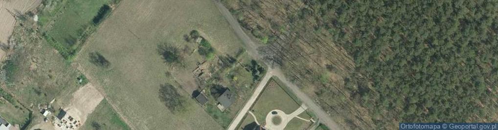 Zdjęcie satelitarne Kapliczka, Figura Świętych, Krzyż
