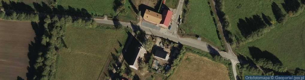 Zdjęcie satelitarne Kapliczka, Figura Świętych, Krzyż
