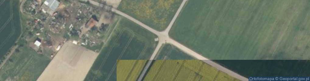 Zdjęcie satelitarne Kapliczka, Figura Świętych, Krzyż