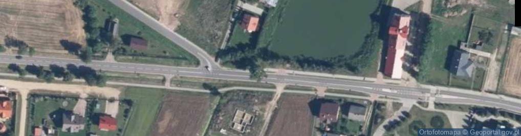 Zdjęcie satelitarne Kapliczka, Figura Świętych, Krzyż