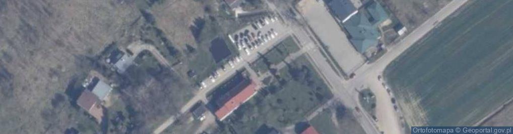 Zdjęcie satelitarne Kapliczka, Figura Świętych, Krzyż