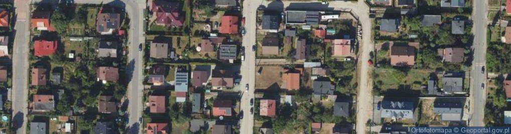 Zdjęcie satelitarne Kapliczka, Figura Świętych, Krzyż