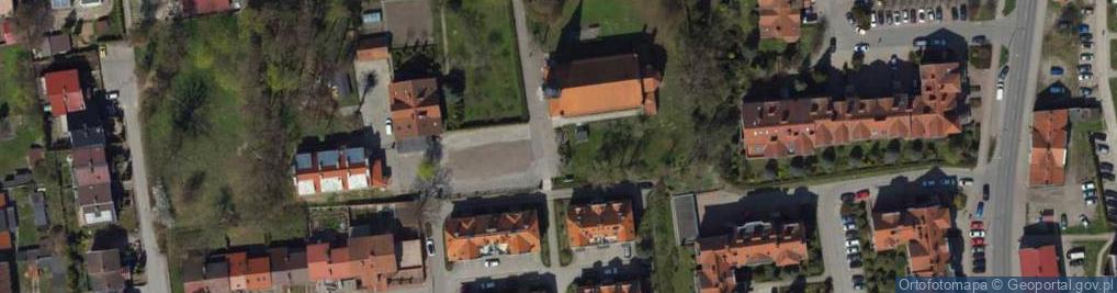 Zdjęcie satelitarne Kapliczka, Figura Świętych, Krzyż