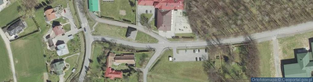 Zdjęcie satelitarne Kapliczka, Figura Świętych, Krzyż