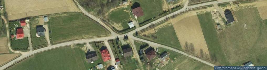 Zdjęcie satelitarne Kapliczka, Figura Świętych, Krzyż