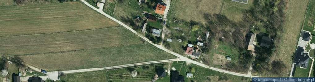 Zdjęcie satelitarne Kapliczka, Figura Świętych, Krzyż