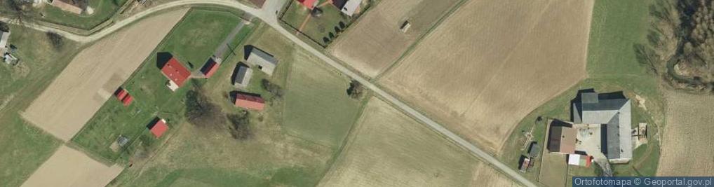 Zdjęcie satelitarne Kapliczka, Figura Świętych, Krzyż