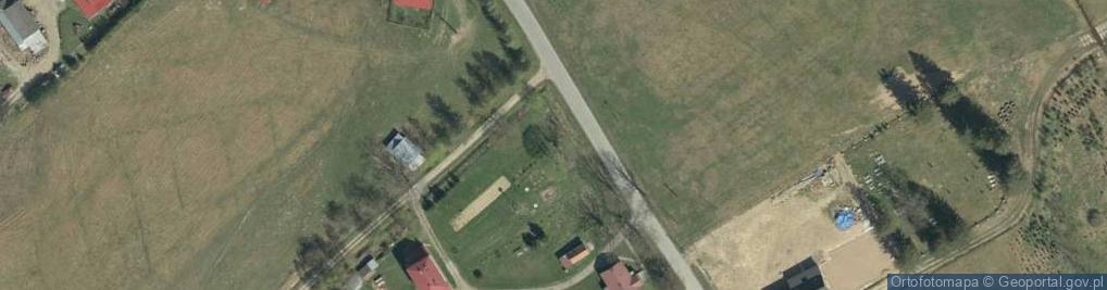 Zdjęcie satelitarne Kapliczka, Figura Świętych, Krzyż