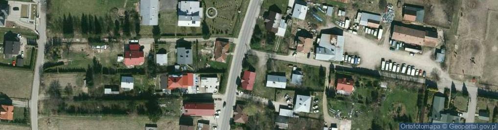 Zdjęcie satelitarne Kapliczka, Figura Świętych, Krzyż