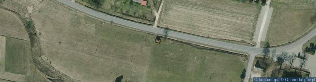Zdjęcie satelitarne Kapliczka, Figura Świętych, Krzyż