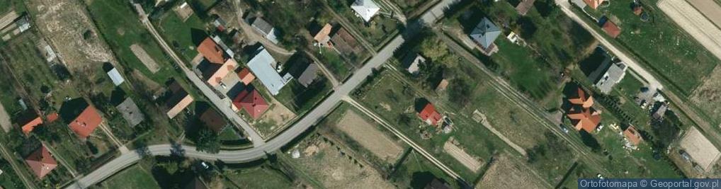 Zdjęcie satelitarne Kapliczka, Figura Świętych, Krzyż