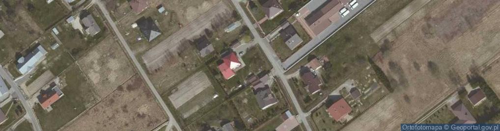 Zdjęcie satelitarne Kapliczka, Figura Świętych, Krzyż