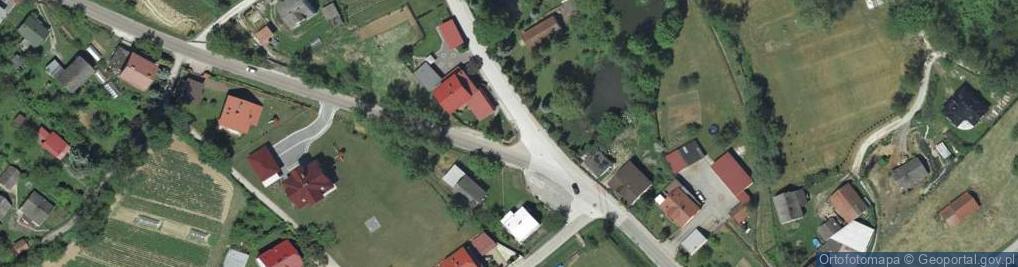 Zdjęcie satelitarne Kapliczka, Figura Świętych, Krzyż