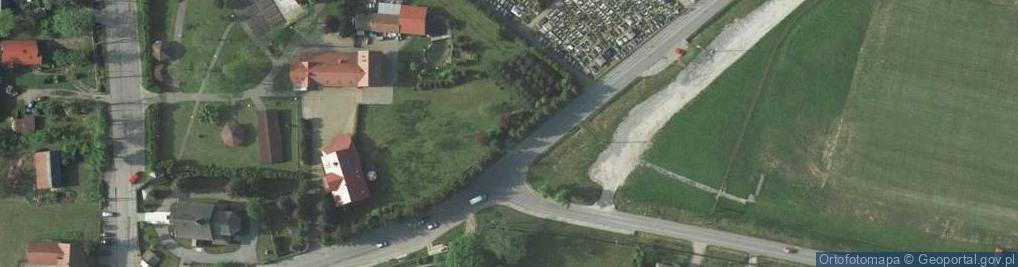 Zdjęcie satelitarne Kapliczka, Figura Świętych, Krzyż