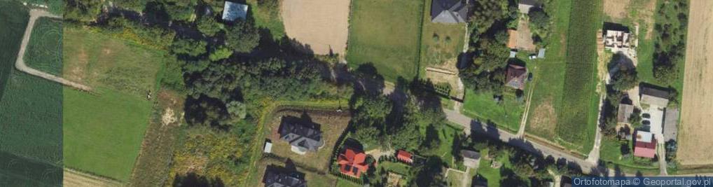 Zdjęcie satelitarne Kapliczka, Figura Świętych, Krzyż