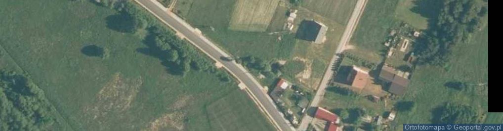 Zdjęcie satelitarne Kapliczka, Figura Świętych, Krzyż