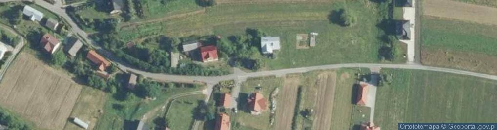Zdjęcie satelitarne Kapliczka, Figura Świętych, Krzyż